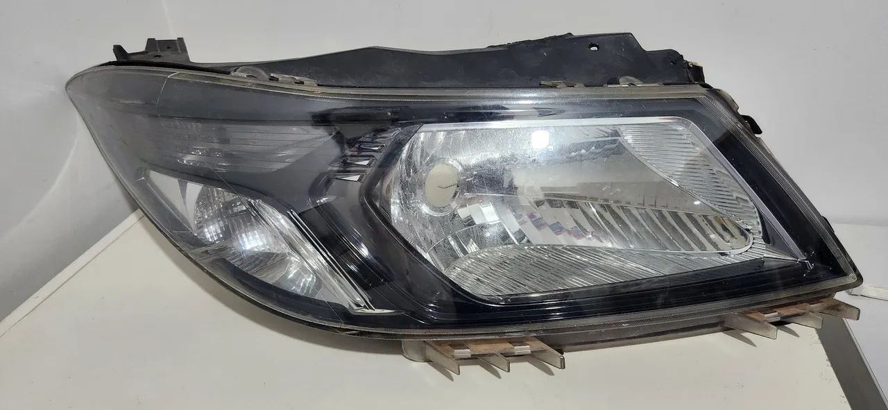 Farol  original onix/prisma 2013 a 2019