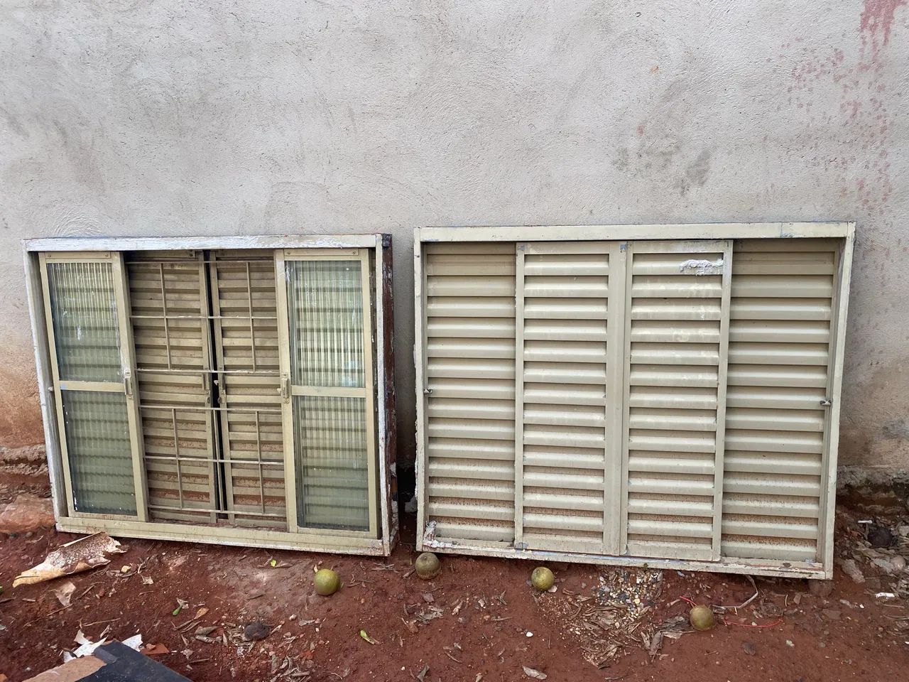 Janela64341455766146121