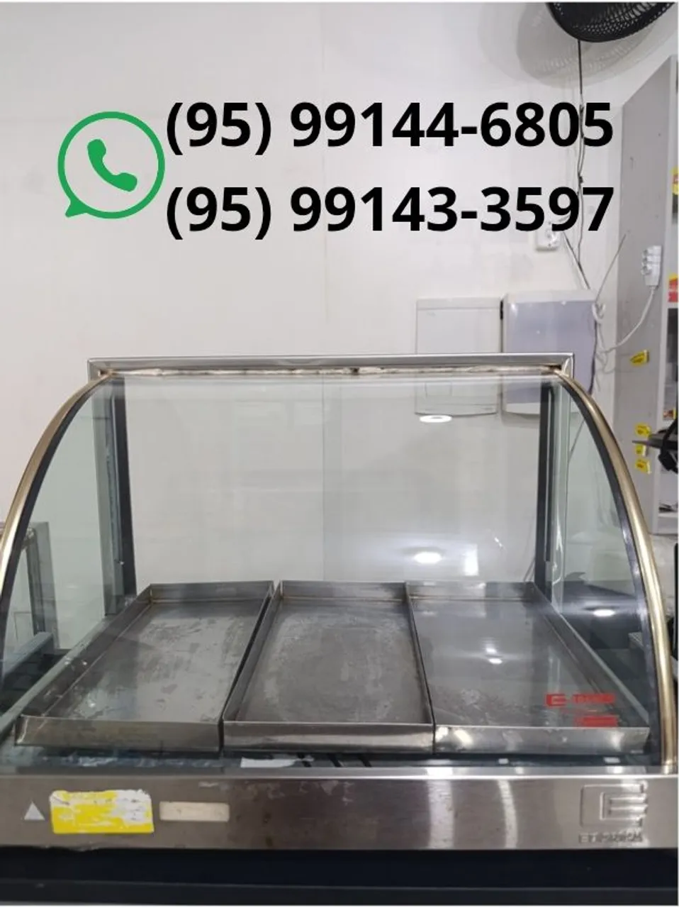 Vitrine expositora para salgados 