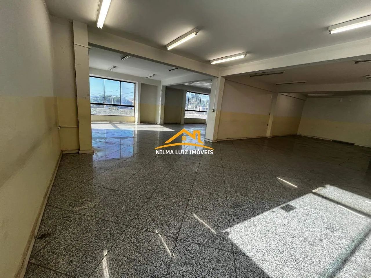 LOCAÇÃO | PRÉDIO COMERCIAL COM ELEVADOR  LOCALIZAÇÃO ESTRATÉGICA PRÓXIMA À BR-381 E AV. DA - Foto 5