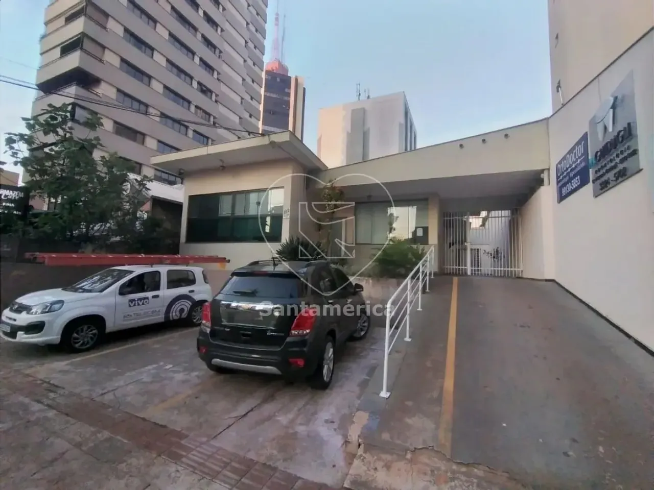 Sala Comercial para Alugar no Centro ? Excelente Localização e Pronta para Uso