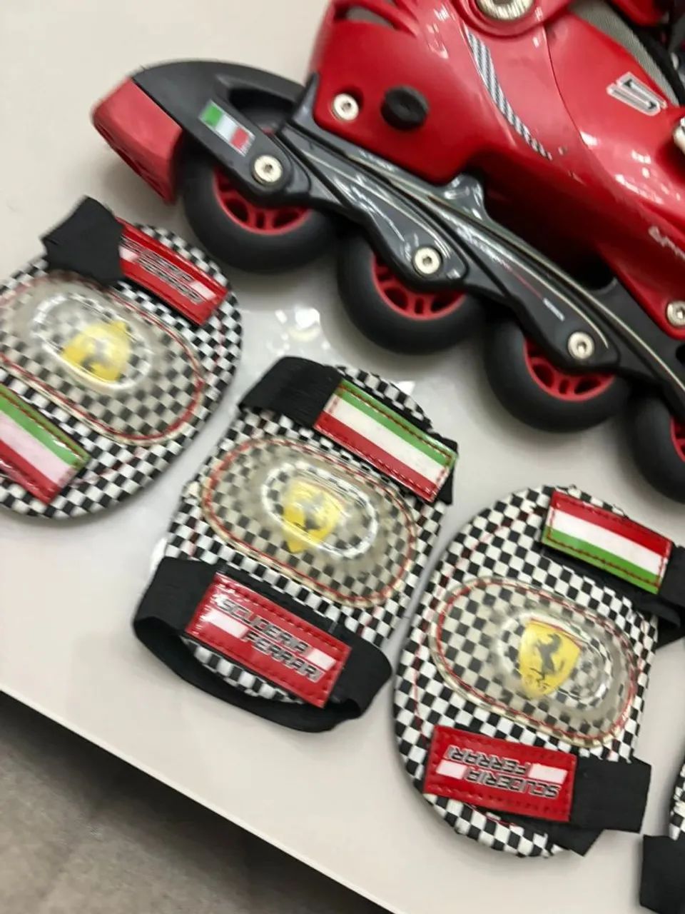 Patins Ferrari até 36 - Foto 3