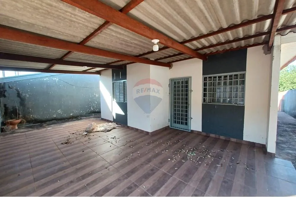 "Seu Lar Perfeito: Casa 2 Quartos em Rondonópolis"