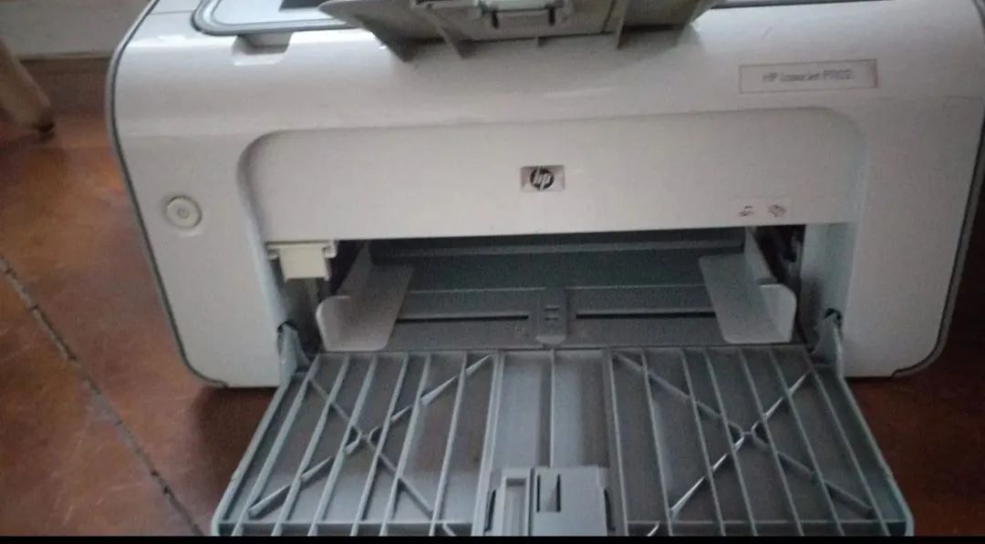 Impressora HP LaserJet P1002 - Foto 2