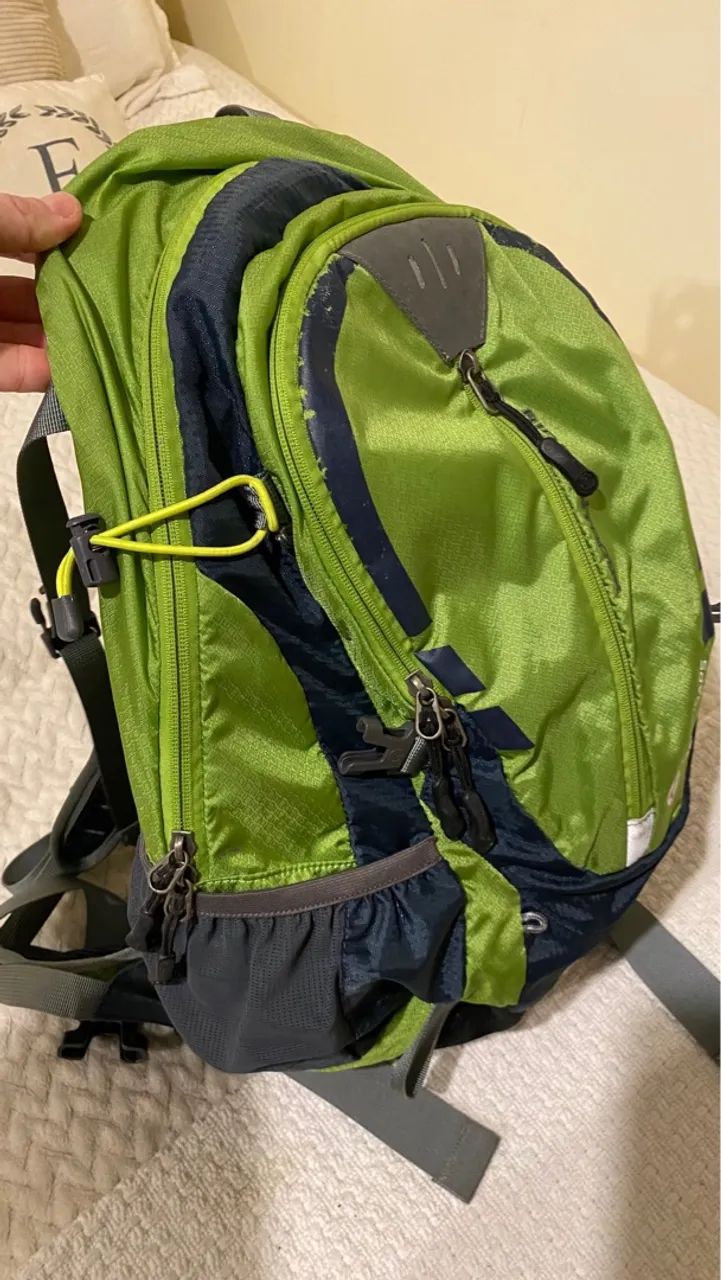 Mochila linda hiking 30l maleroads sem uso super leve com capa de chuva - Foto 5
