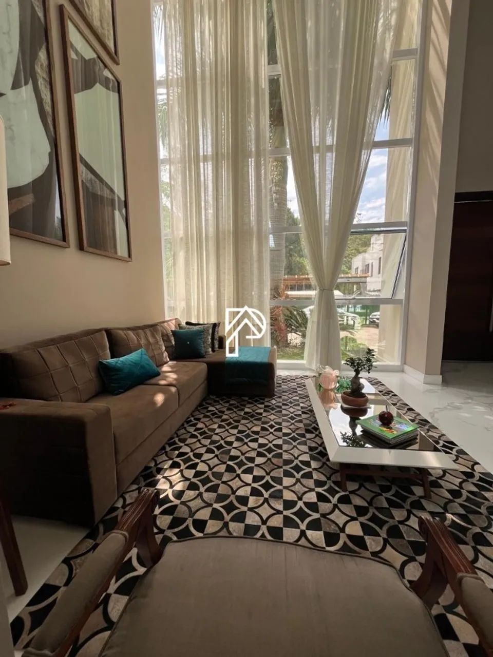 Linda casa em condomínio fechado, em um dos bairros mais valorizados da atualidade! - Foto 4