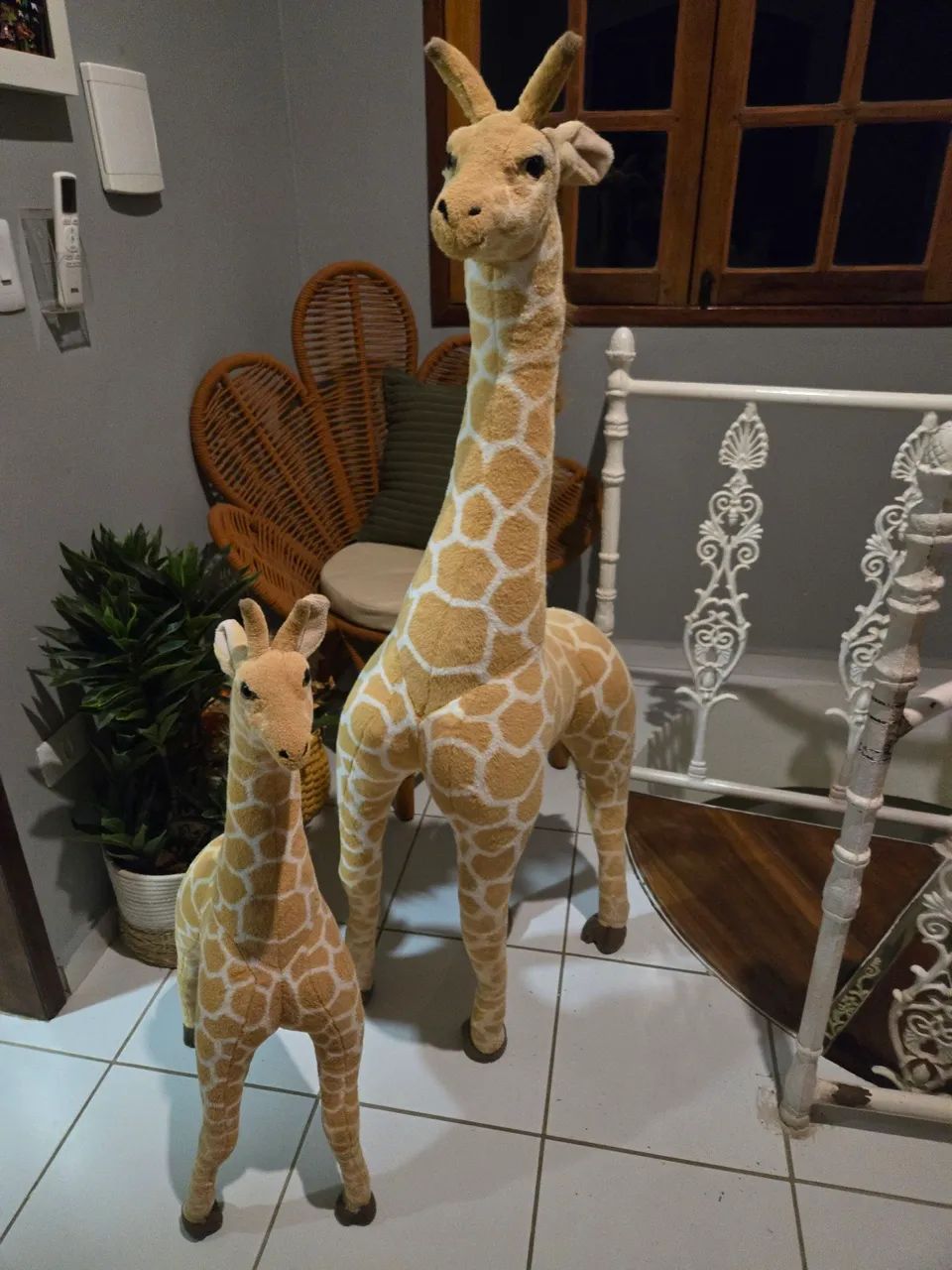 Para de girafas grande decoração  - Foto 4
