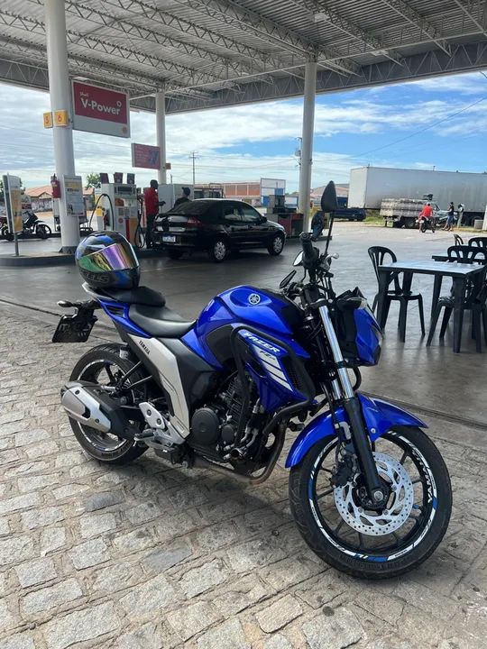 Yamaha Fazer FZ 25Azul - quilometragem BAIXÍSSIMA ! Moto de Garagem 