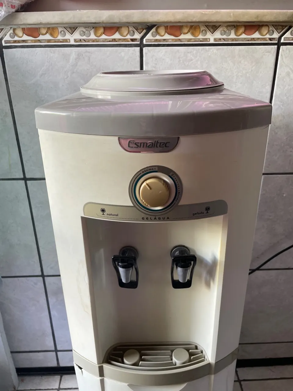 Purificador de Água Esmaltec Gelada e Natural