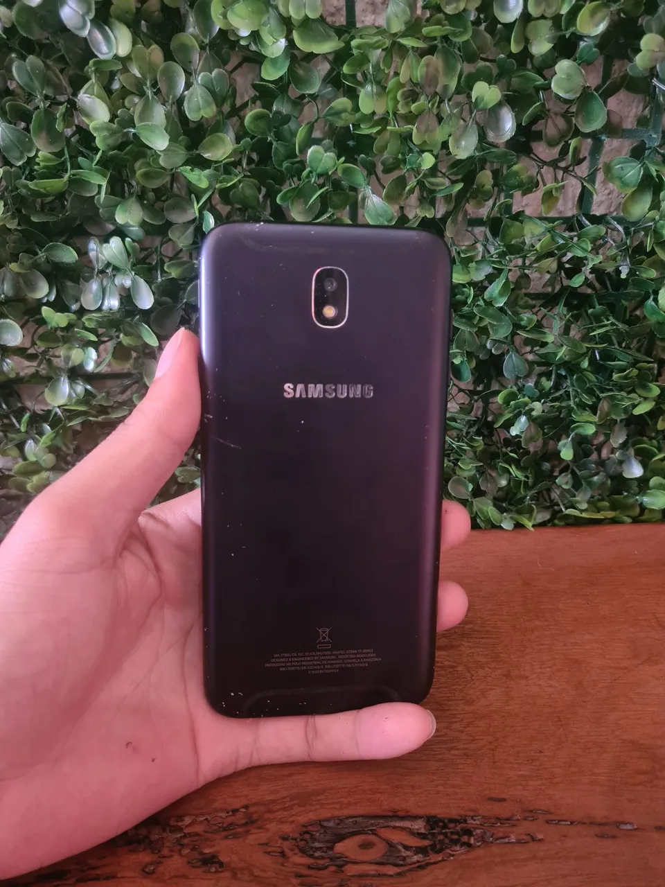 Samsung Galaxy J7 Pro