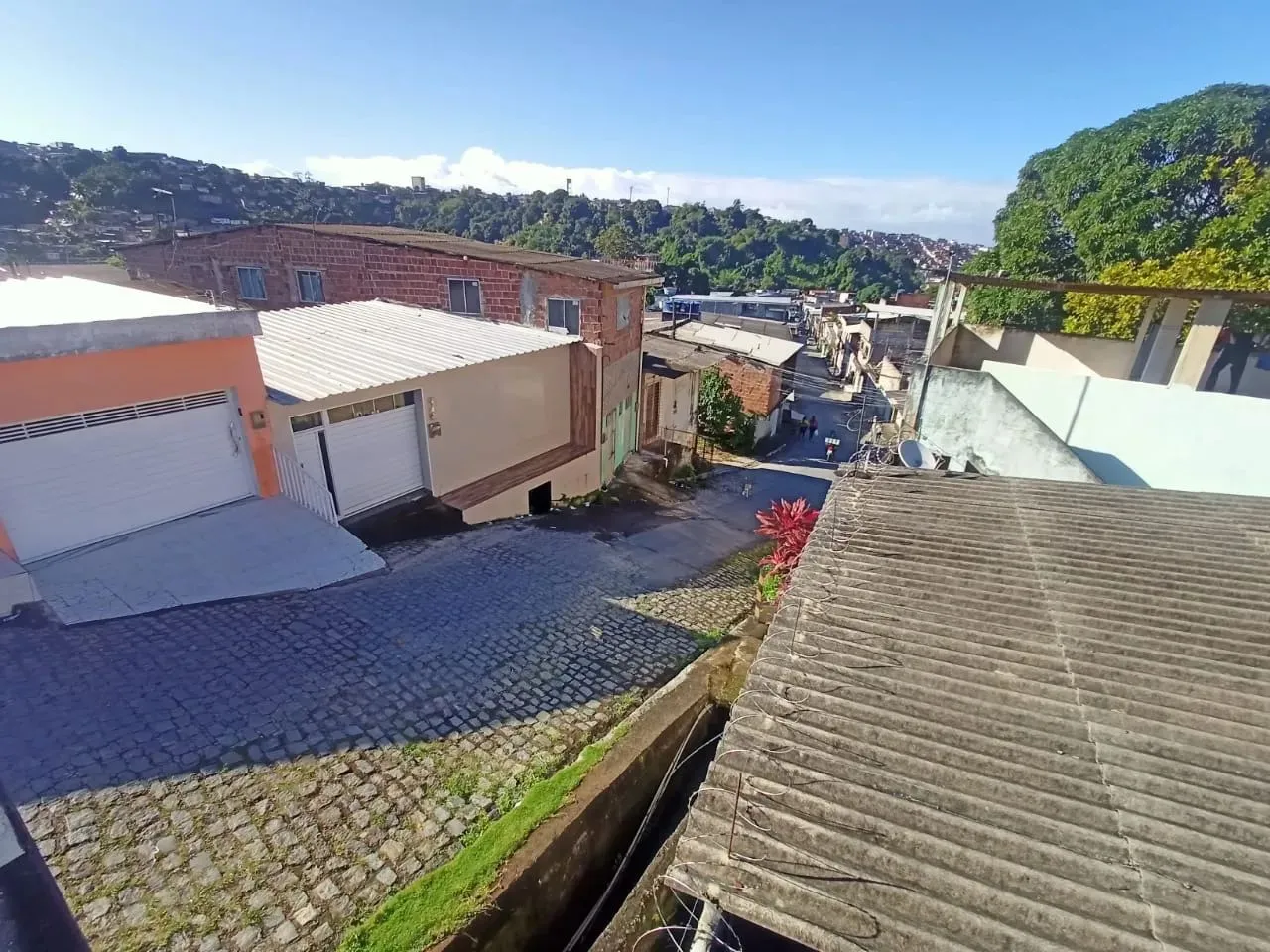 Casa a venda no Ibura com 168 metros quadrados com 3 quartos em COHAB - Recife - PE