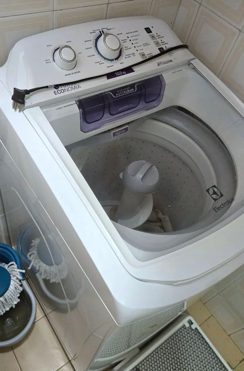 Máquina de Lavar Roupa Electrolux 10,5kg LAC11 - Foto 4