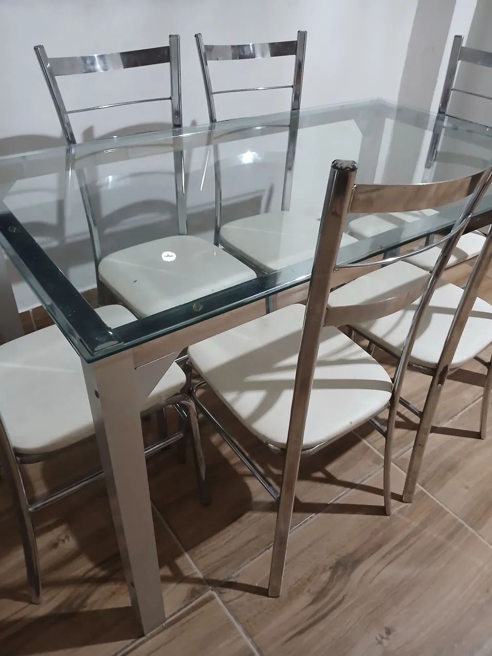 Mesa de Jantar em Vidro Temperado com Base em Aço Inox - Foto 2