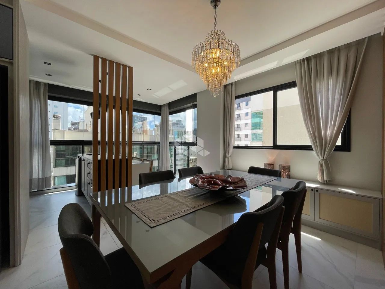 APARTAMENTO MEIA PRAIA MOBILIADO - Foto 10