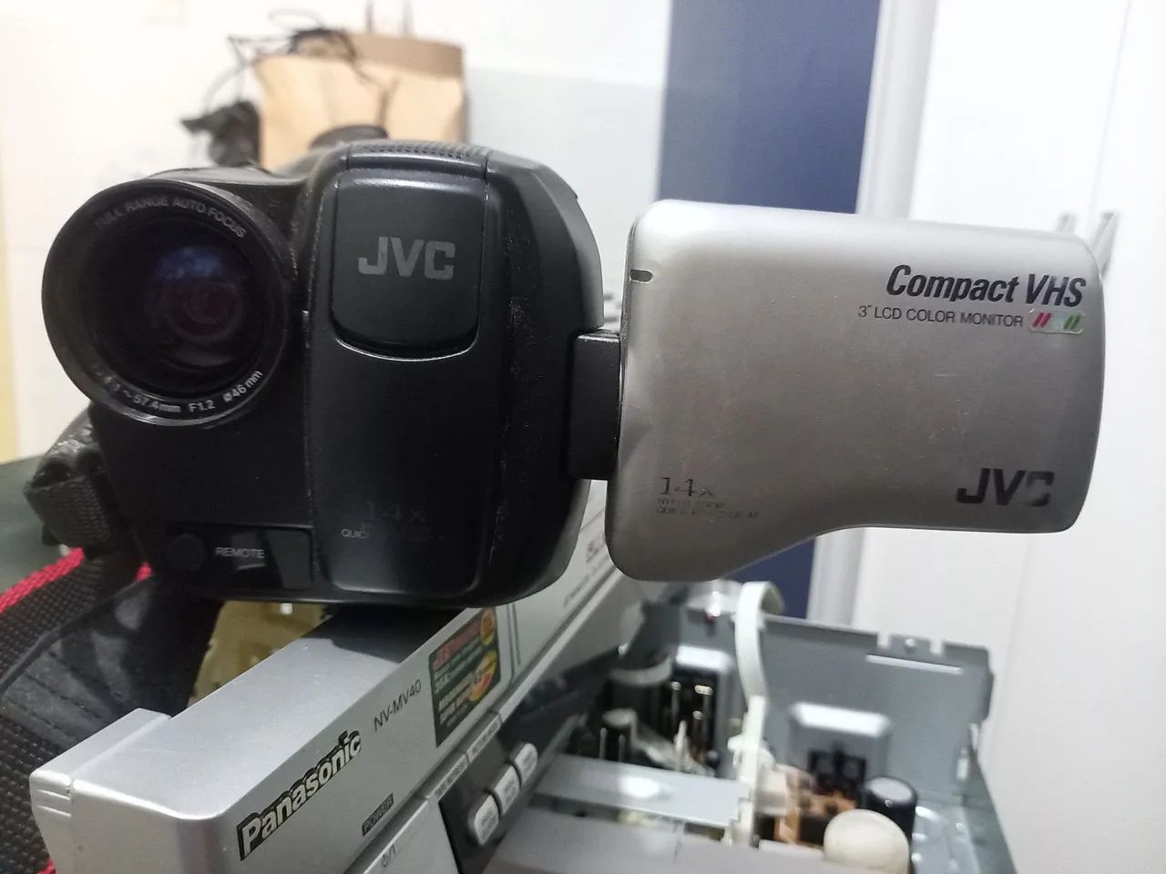 Filmadora JVC VHS-C - Foto 3