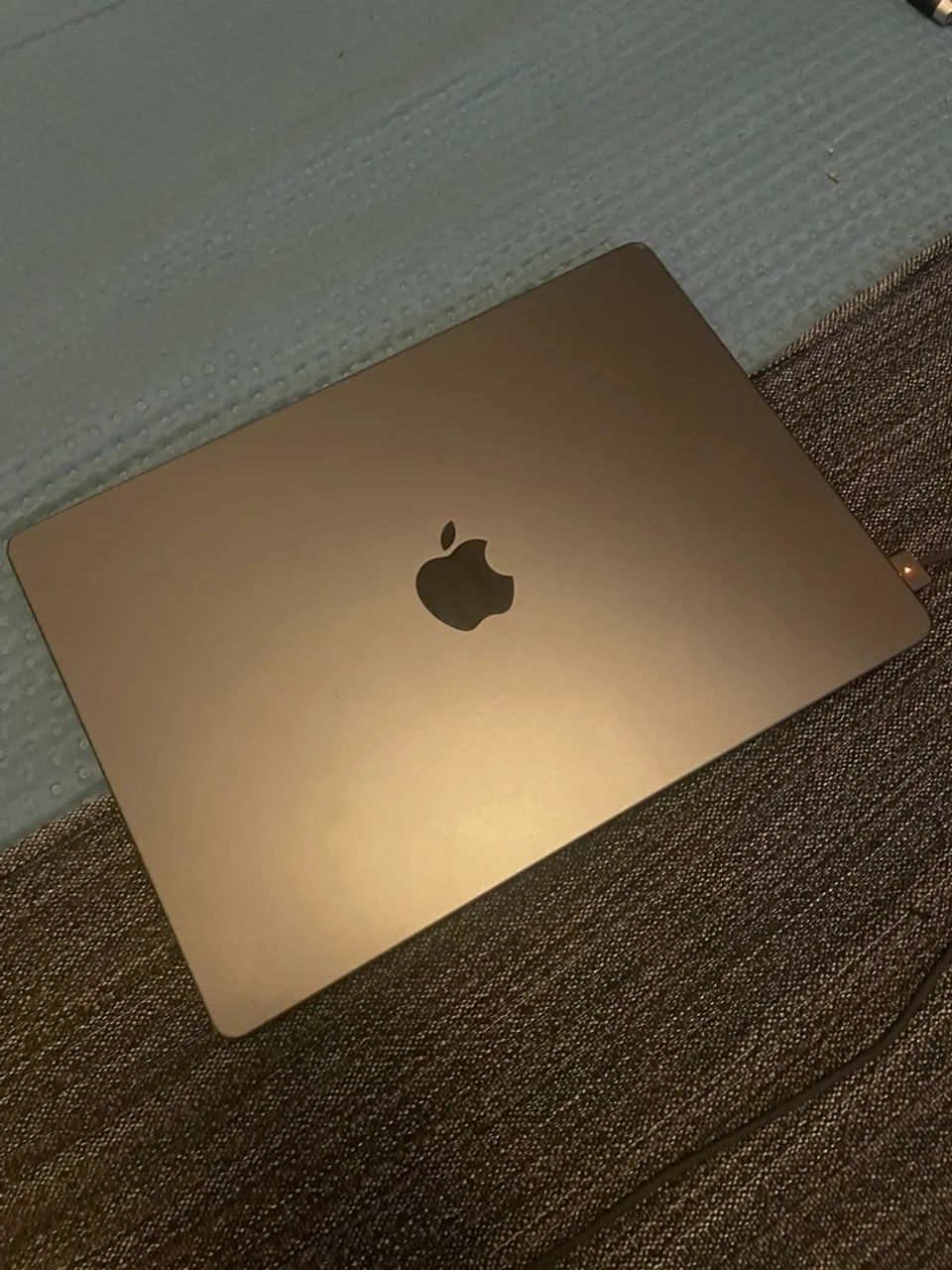 MacBook Pro MacBook Pro 14" M3 Pro 14" space black 18GB de Ram - 512GB SSD - Apple M3