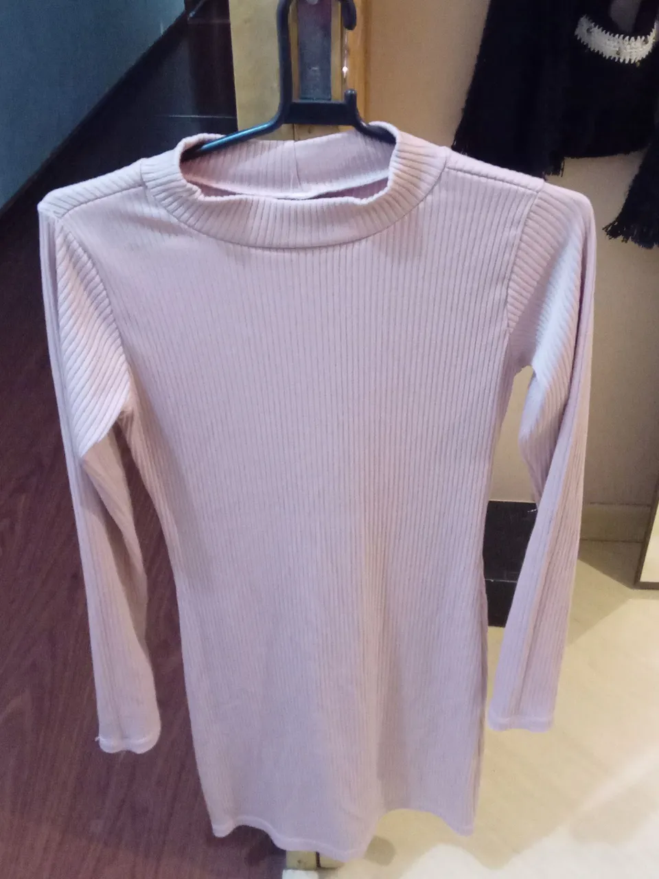 Vestido de manga lonha preto ou rosa