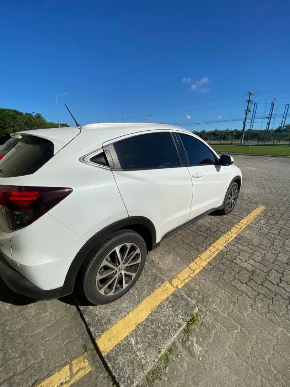 Hrv EXL 1.8 branca 