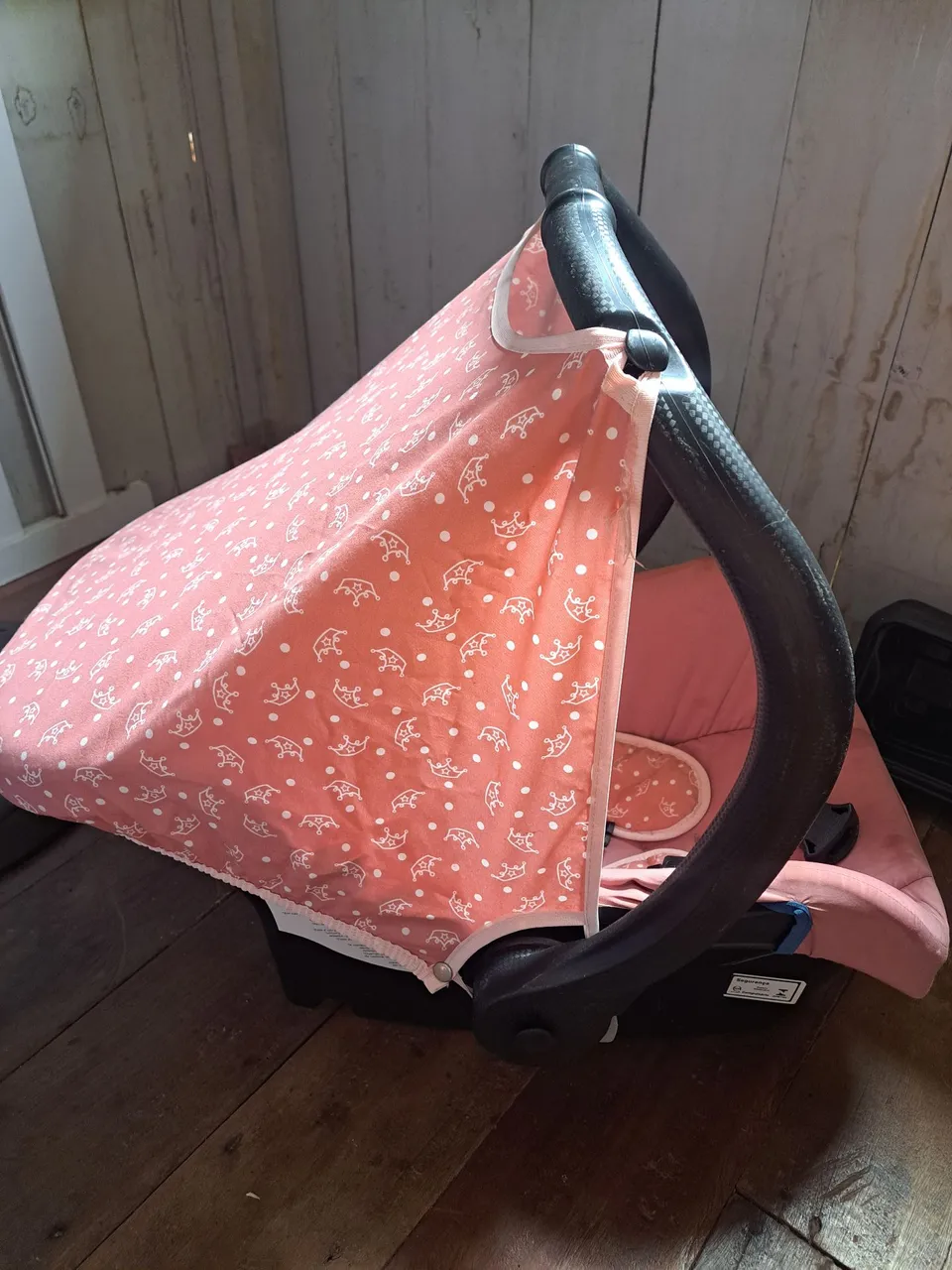 Cadeirinha de Bebê com Capota Rosa