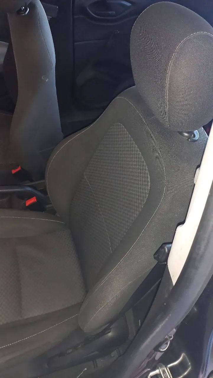 Vendo prisma joy 2019. Aceito troca por carro até $ 30.000 - Foto 5