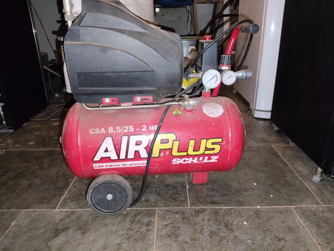 Compressor Schulz 25 litros 2hp