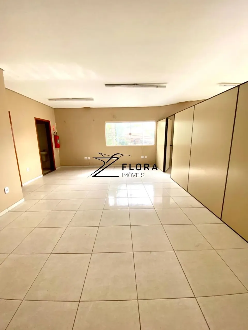 Sala para alugar no Centro de Sumare 63 m² por R$ 2.115,00/mês cada (sala). Localização no