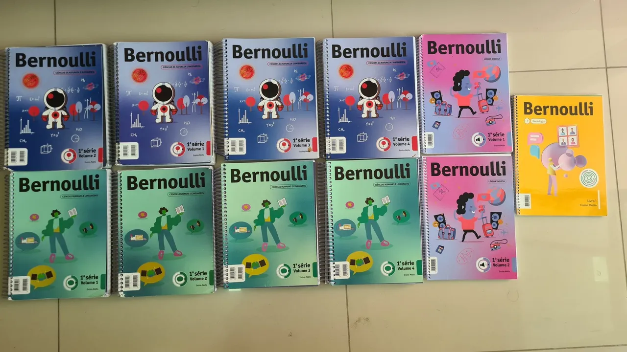 Livros Bernoulli - 1ª Série - Volumes Diversos