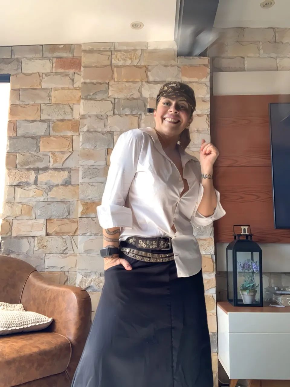 Saia Longa e Camisa Branca Elegância Roupas Sul (Águas Claras