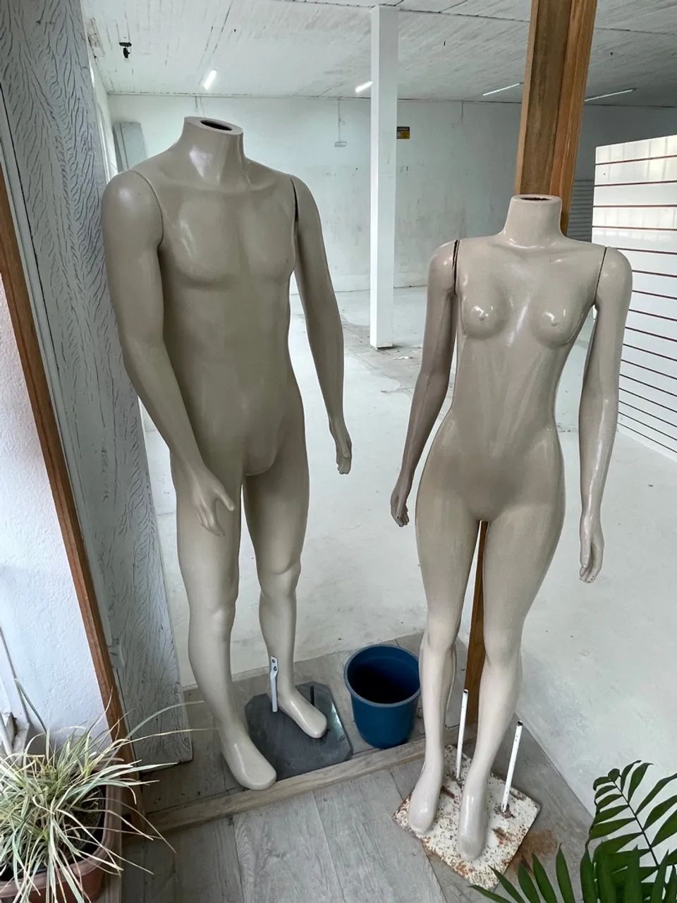 Manequim Feminino Branco - Foto 3