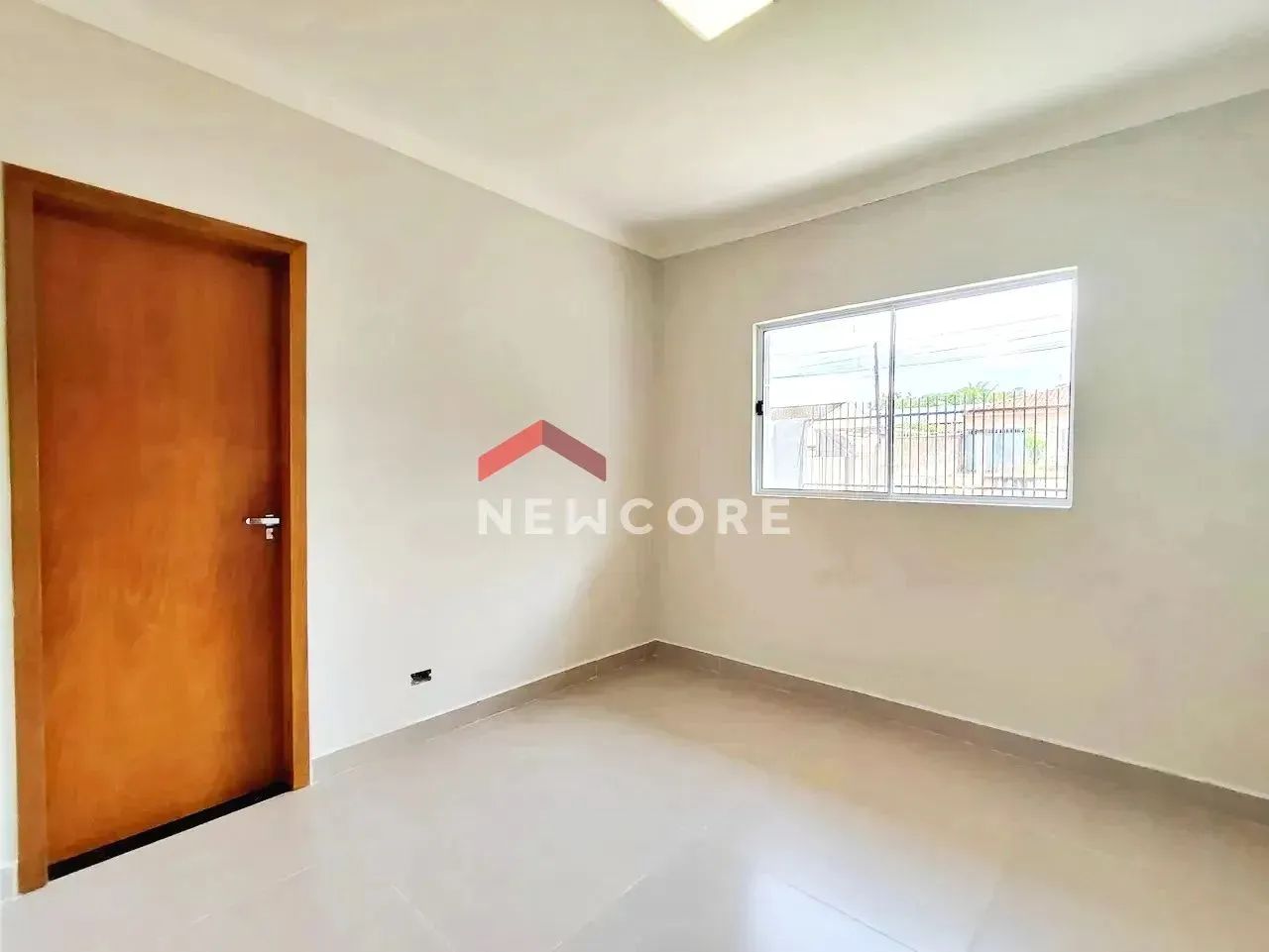 Casa em Rua Pioneira Guilhermina Mazolini - Jardim Piatã - Maringá/PR - Foto 4