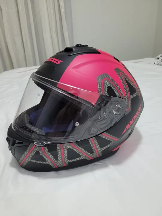 Capacete feminino AXXIS