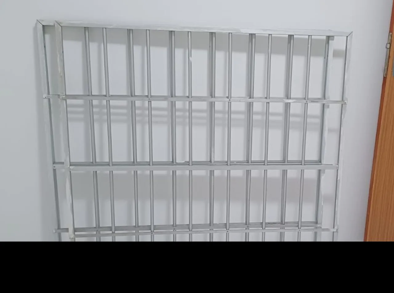 Grade de proteção em alumínio