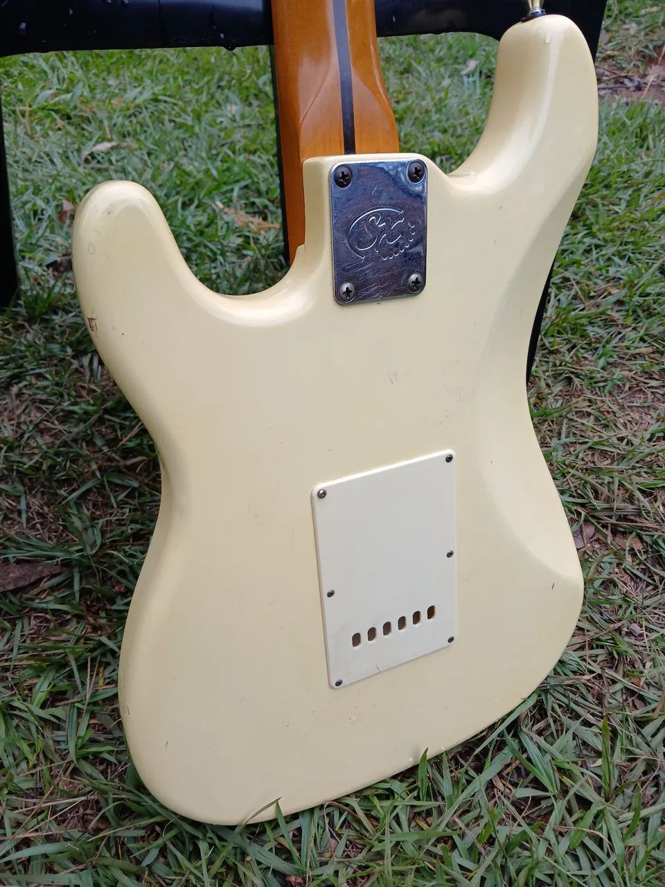 Guitarra sx Stratocaster Vintage - creme vintage - Foto 3