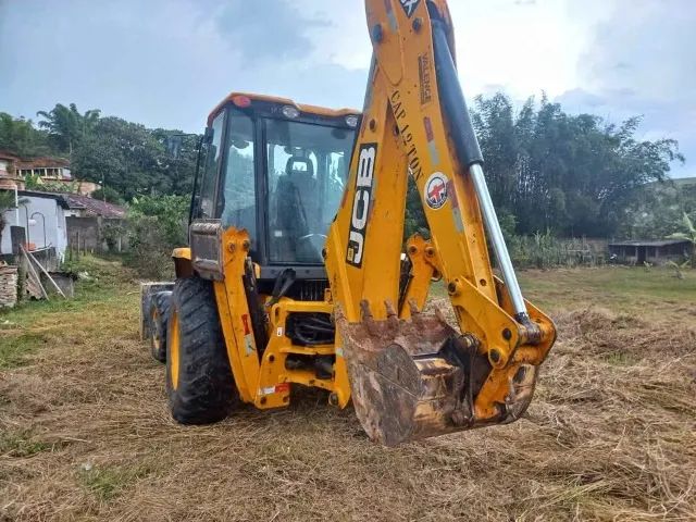JCB 2022 - Potência e Eficiência para o Seu Trabalho - Foto 2