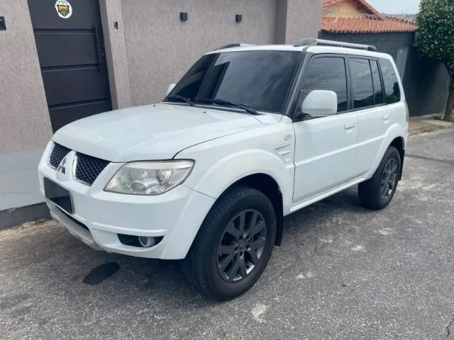 Mitsubishi Pajero TR4 2.0 Flex 16V 4X2 Mec. 2012 2012