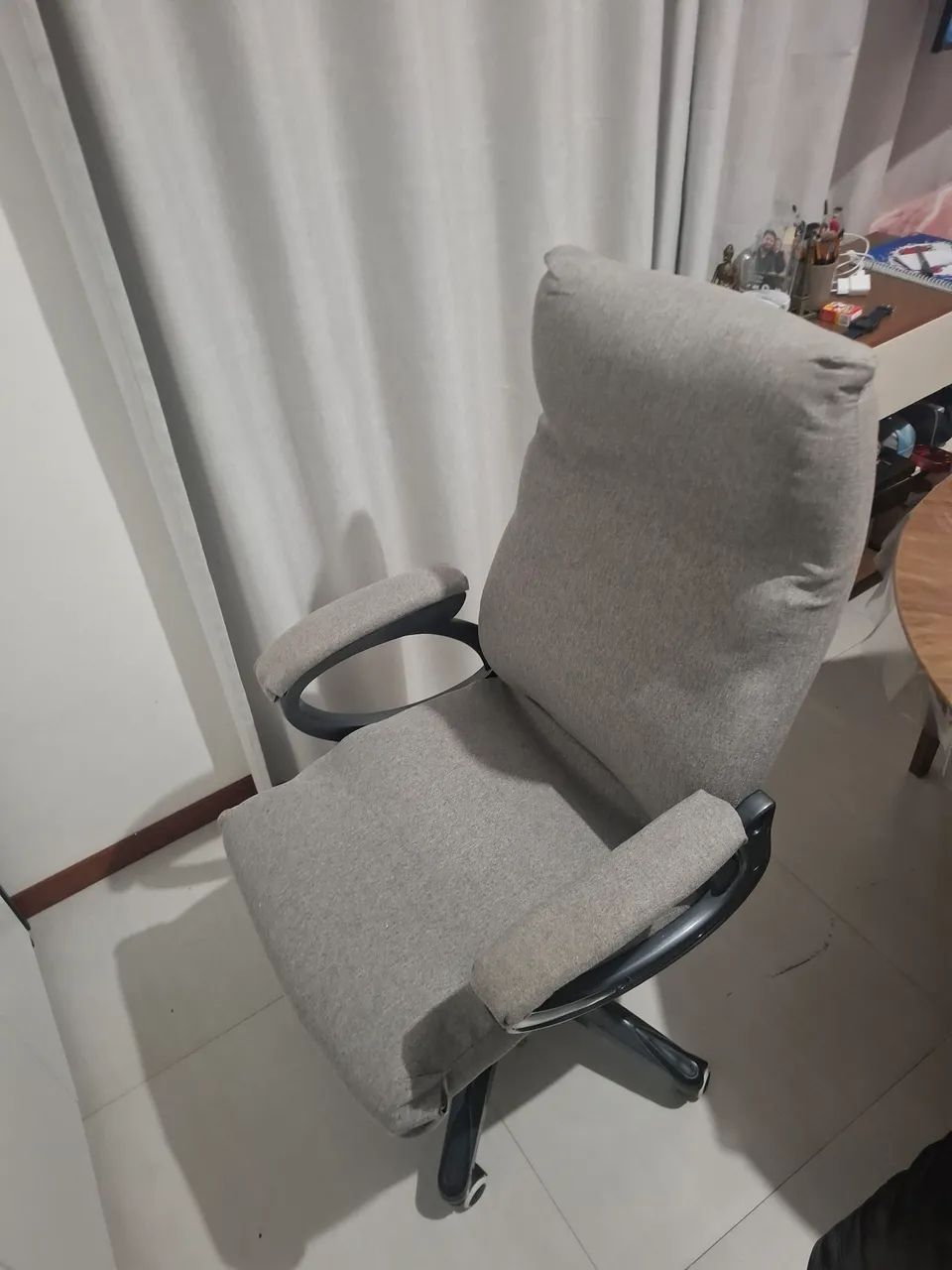 Cadeira de Escritório  - Foto 5