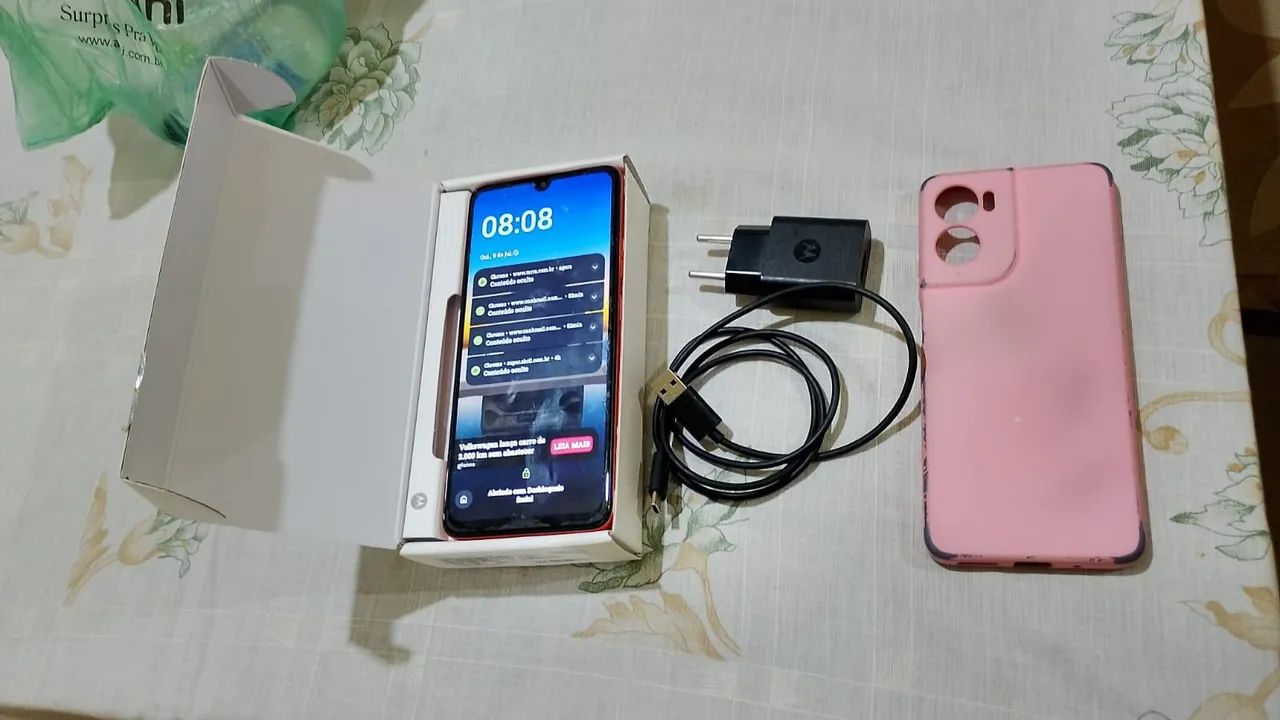 Vendo Moto g06 Laranja - Foto 3