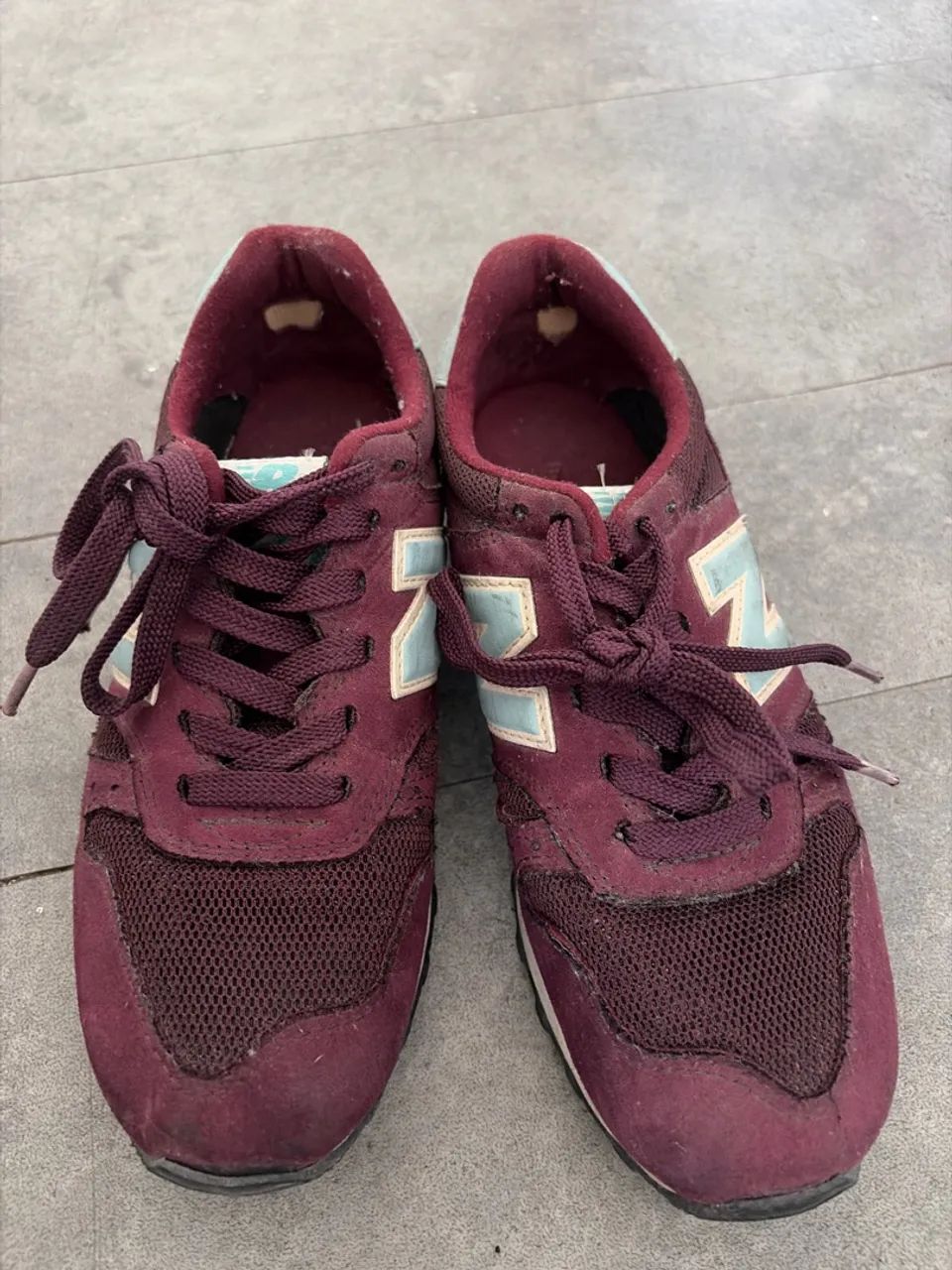 Tênis new balance roxo