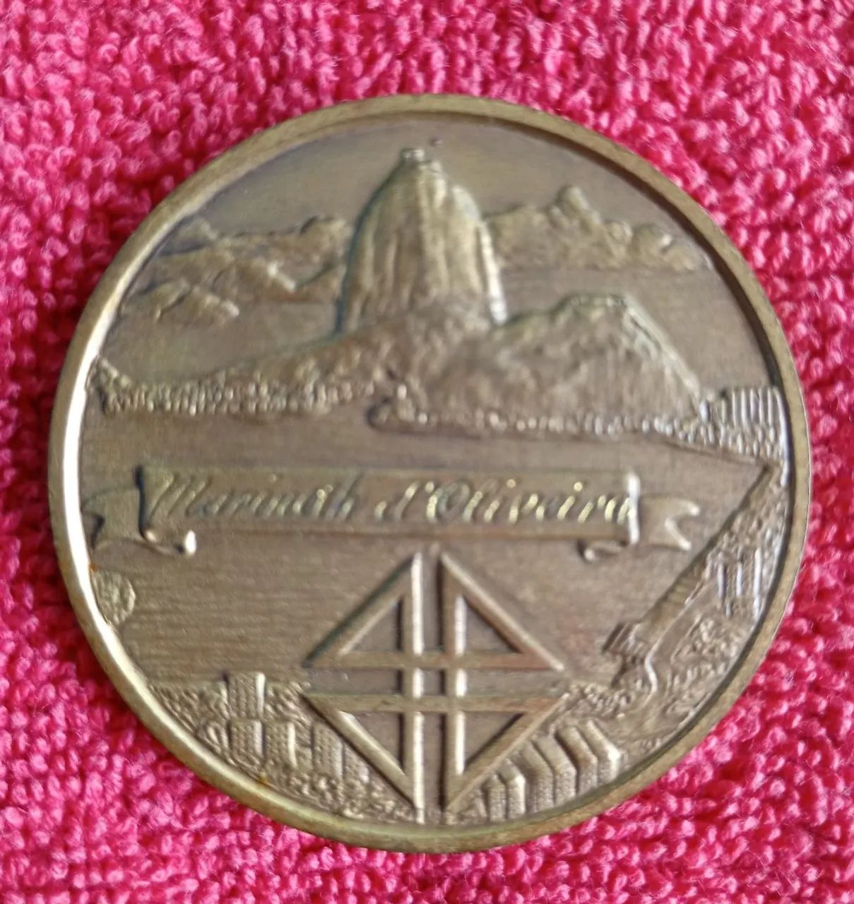 Medalha Comemorativa do IV Centenário do Rio de Janeiro  - Foto 2