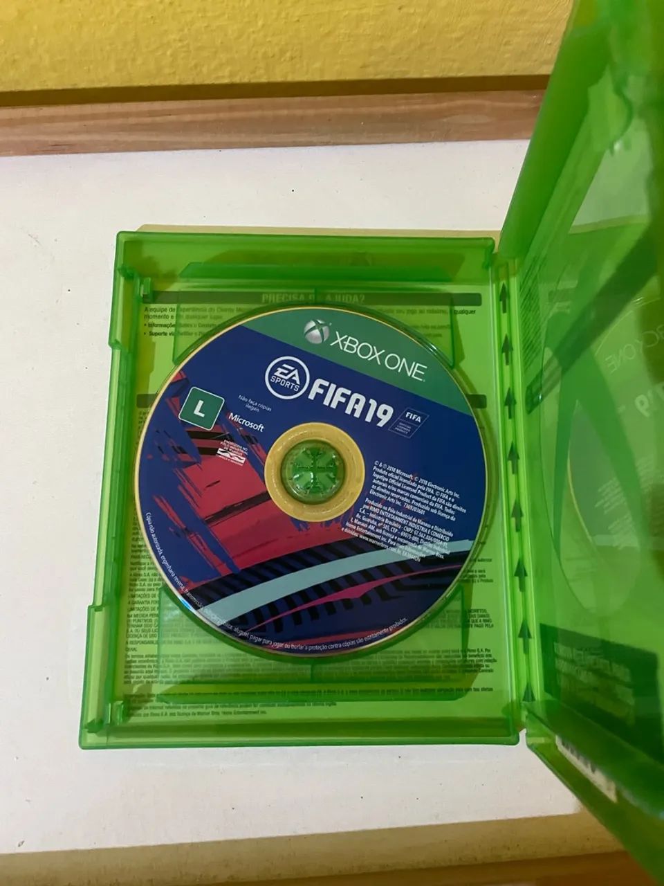 FIFA 2019 - Xbox One - Foto 2