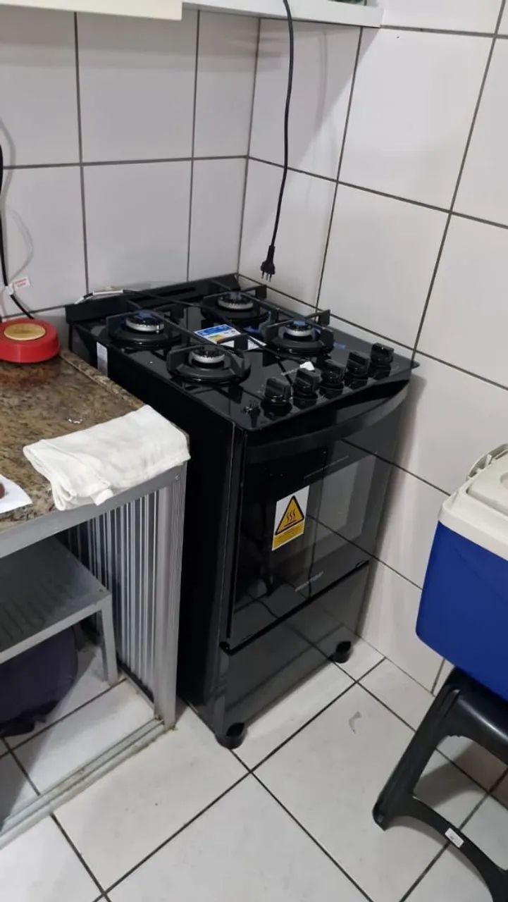 Fogão piso 4B prt vidro
