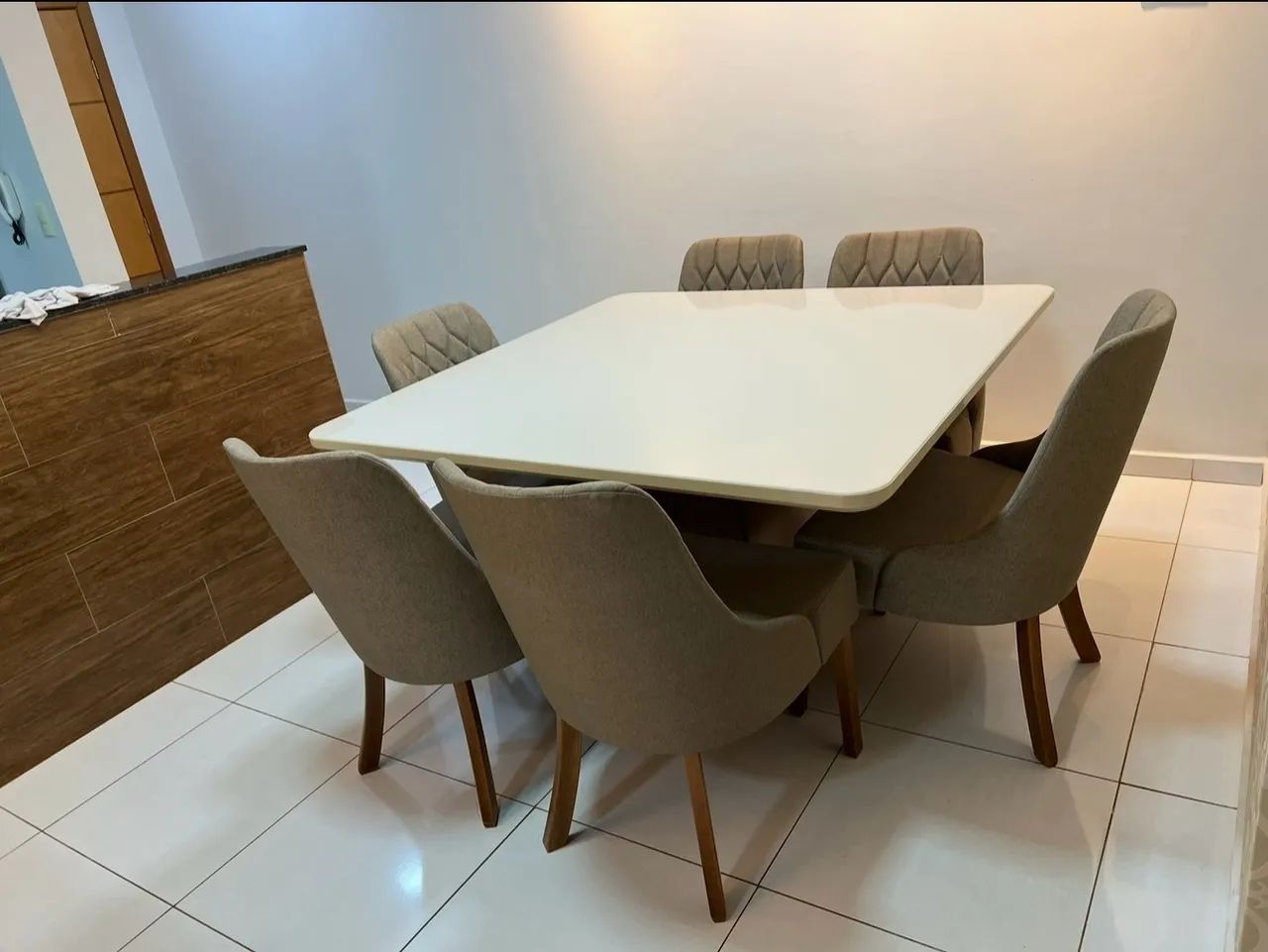 Mesa Quadrada de Jantar - Somente Mesa Sem Cadeiras - Foto 3