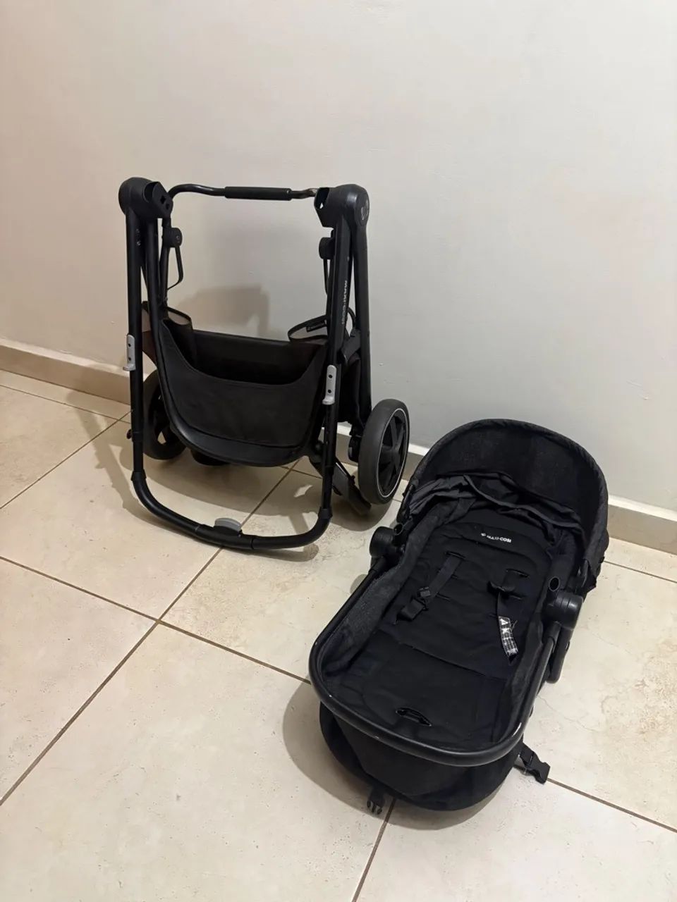  KIT Carrinho de bebê Maxi Cosi - Foto 2