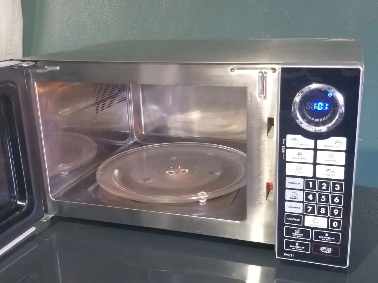 Microondas Philco 32 litros inox - Foto 3