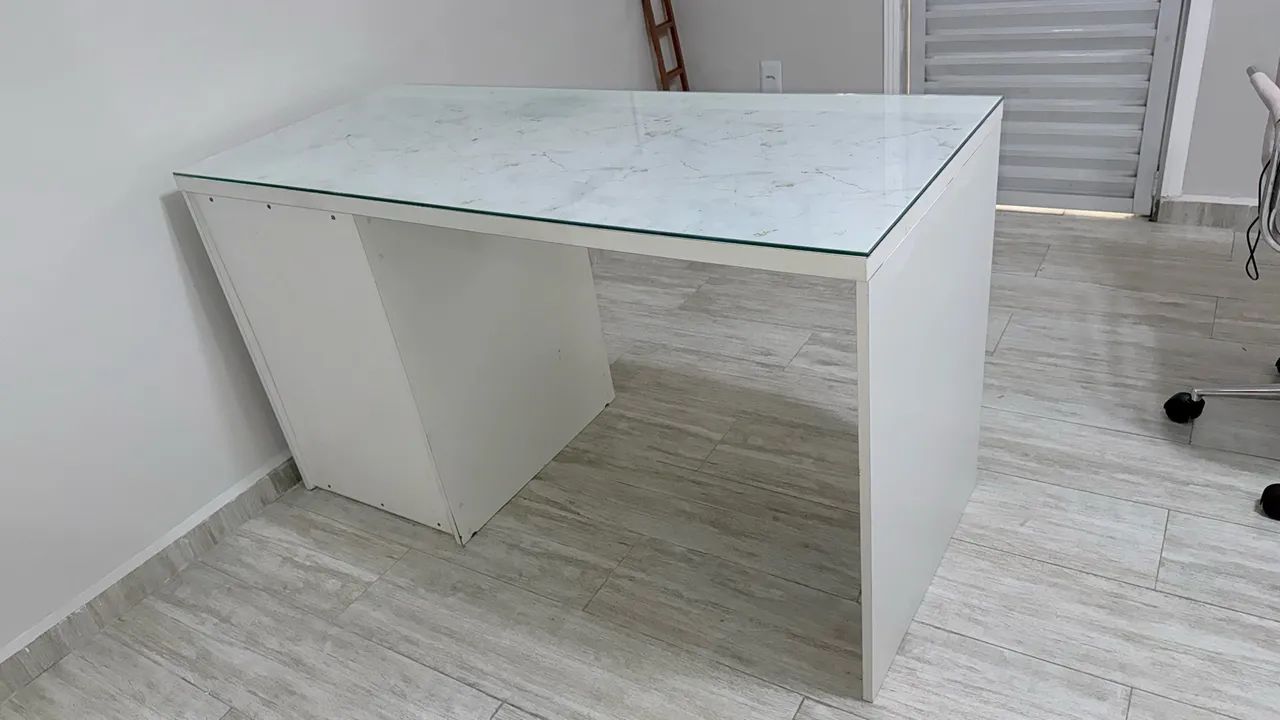 mesa com gavetas  - Foto 3
