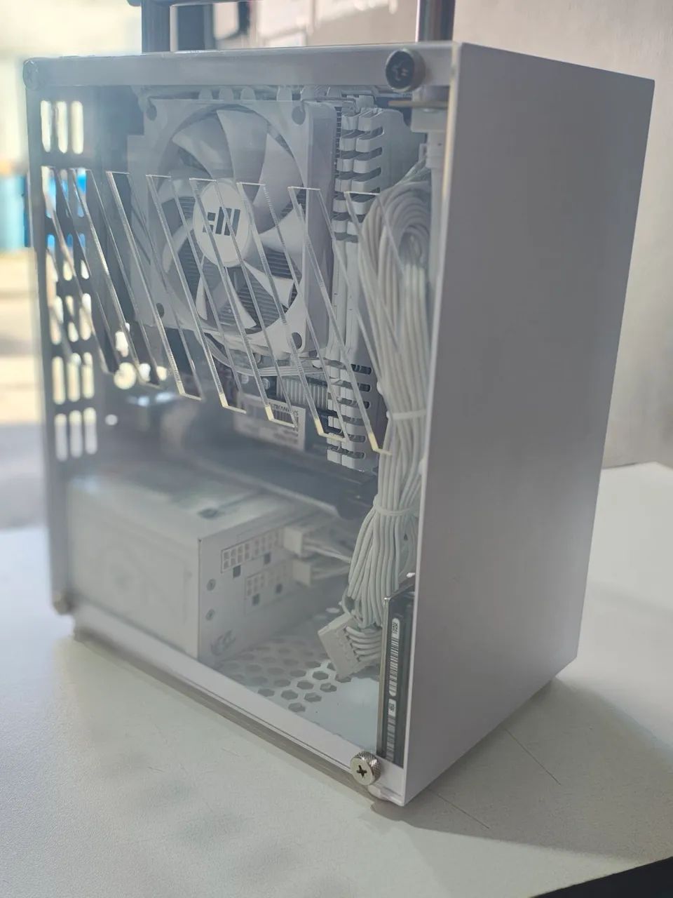 Pc mini itx r7 5800x 16gb rtx 4060ti - Foto 4