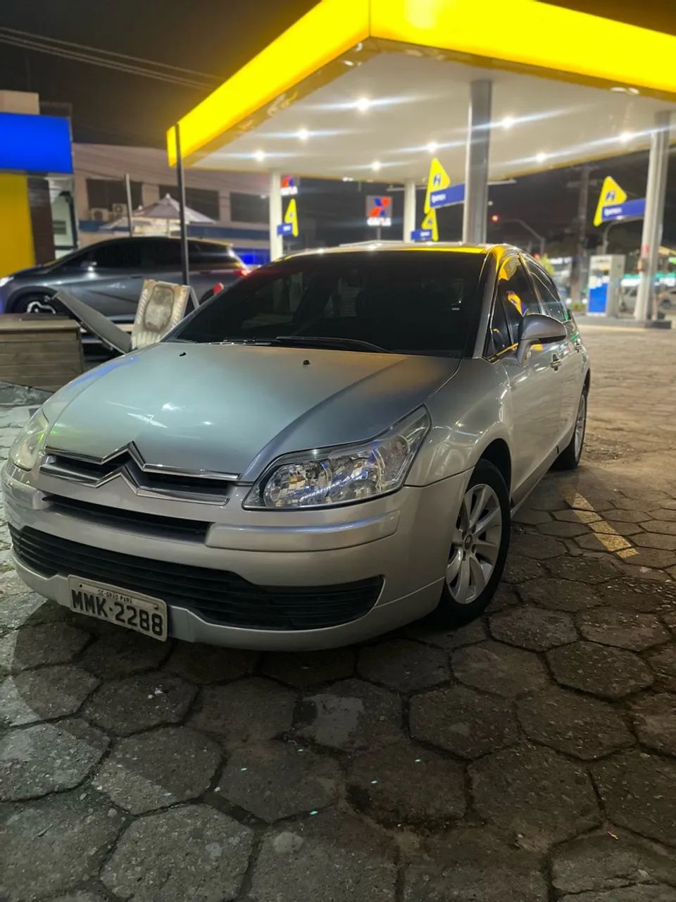 Citroen C4 GLX 2.0 Flex 16V 5P Mec. 2010 - Foto 2
