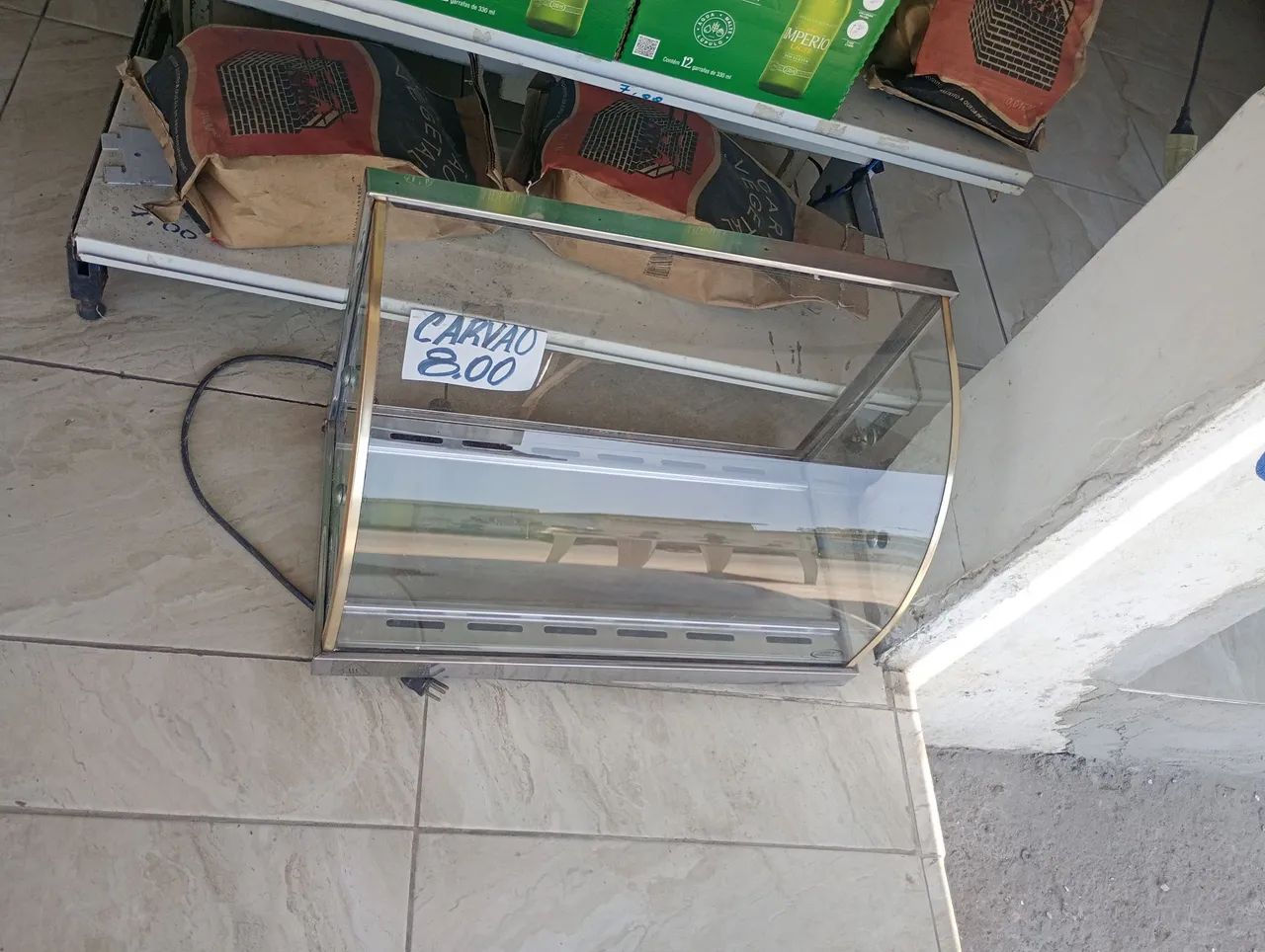 Vitrine de salgados 