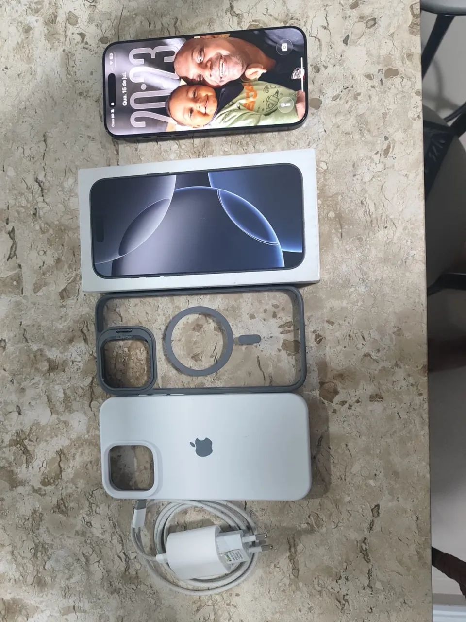iPhone 16 pro max  - Foto 3