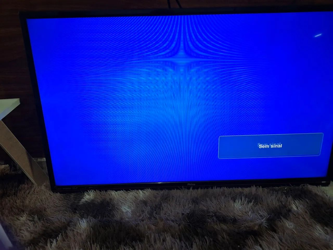 Vendo TV Plilco 39 polegadas, funcionando porém com pequeno defeito. - Foto 3
